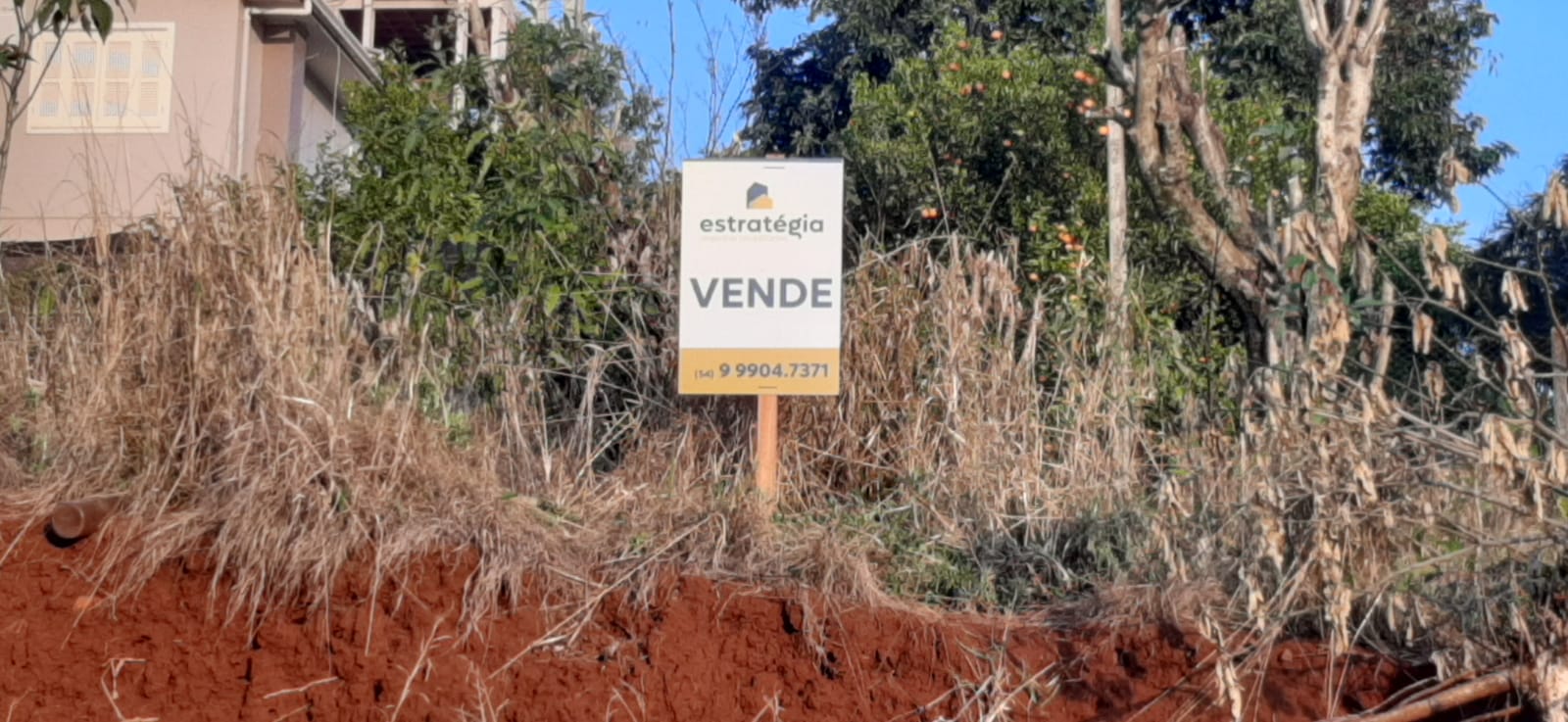 TERRENO LOCALIZADO PRÓXIMO AO HOSPITAL PARA A VENDA | Estratégia Negócios Imobiliários