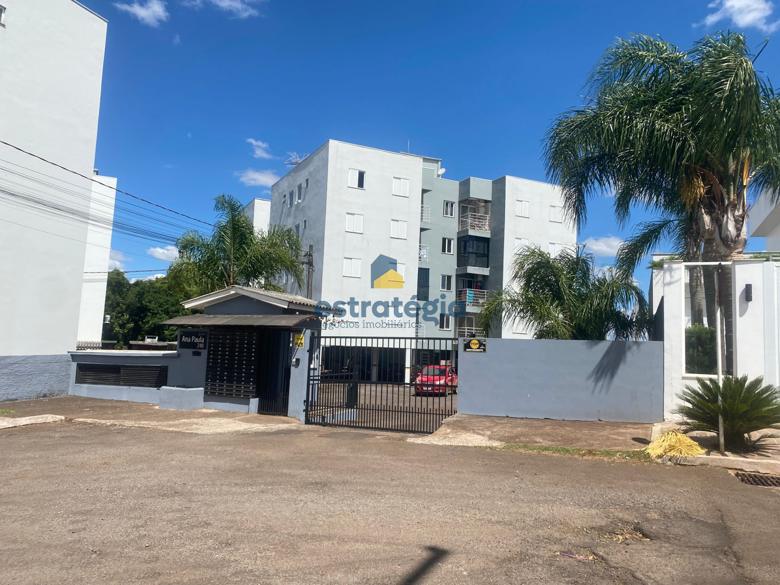 APARTAMENTO NO EDIFICIO ANA PAULA SEMI-MOBILIADO | Estratégia Negócios Imobiliários
