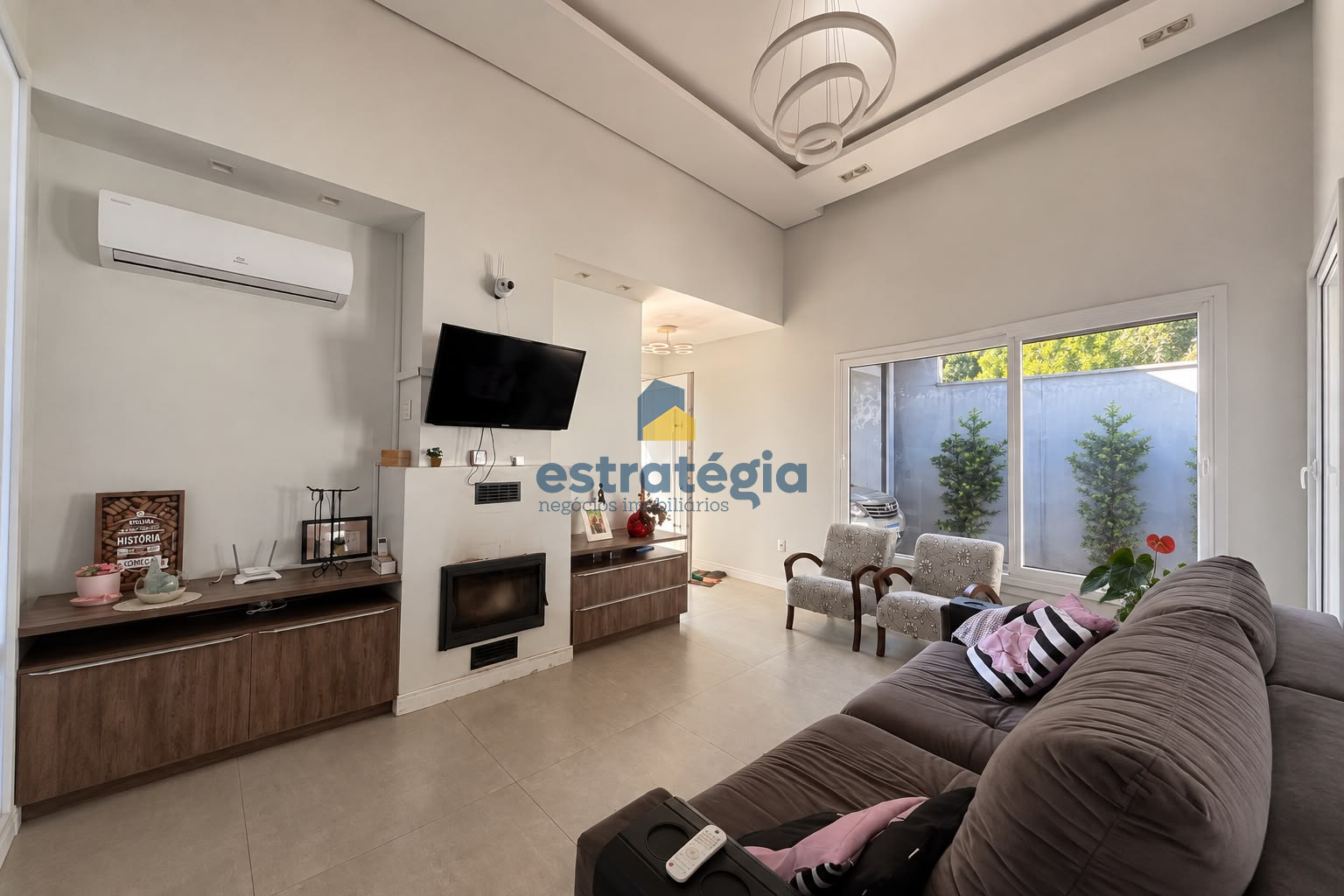 Estratégia Negócios Imobiliários