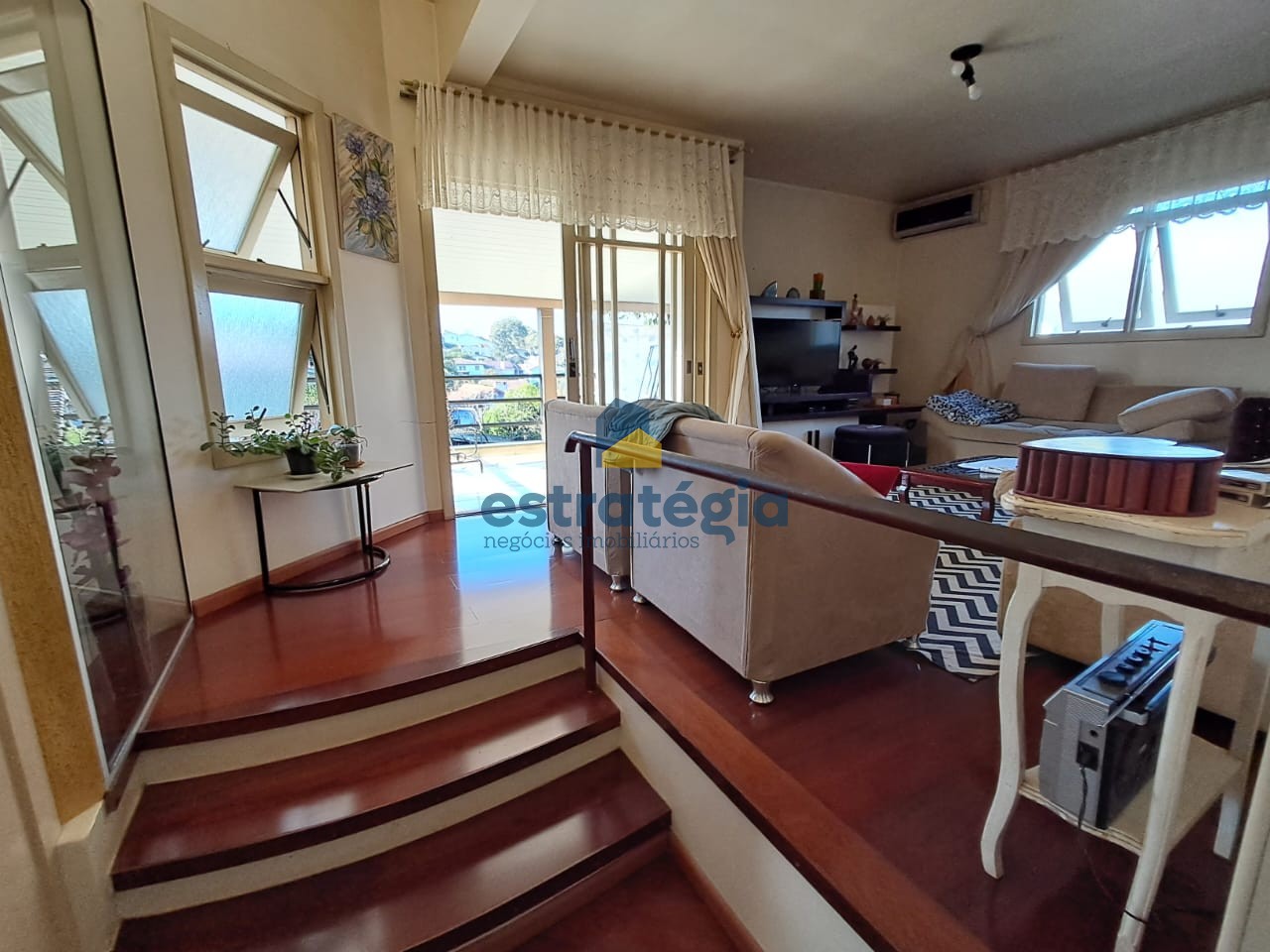 Estratégia Negócios Imobiliários