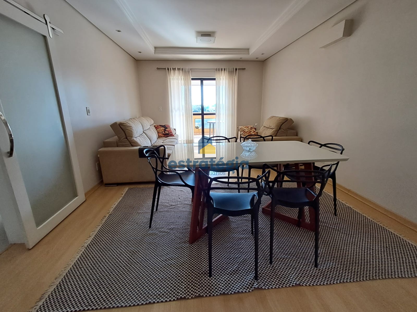 Estratégia Negócios Imobiliários