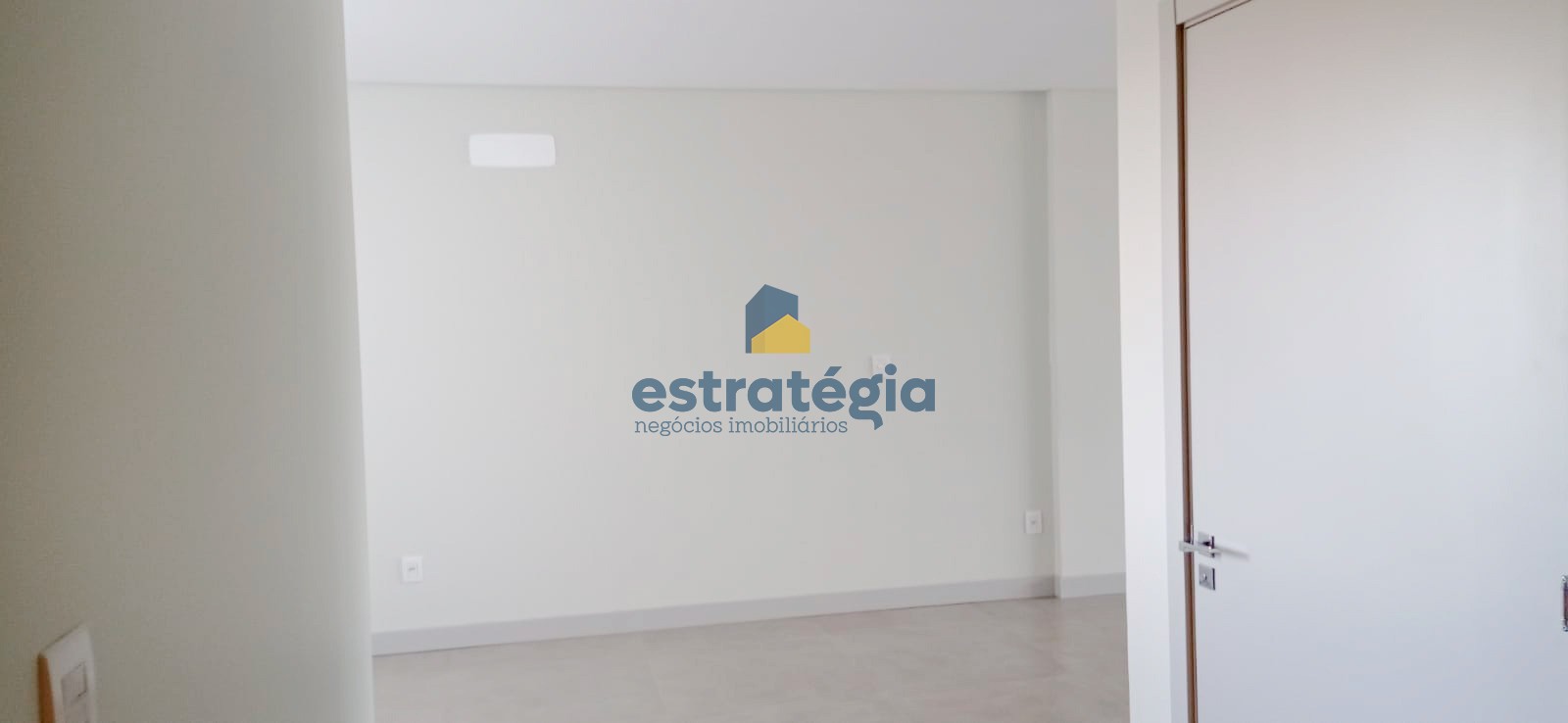 Estratégia Negócios Imobiliários