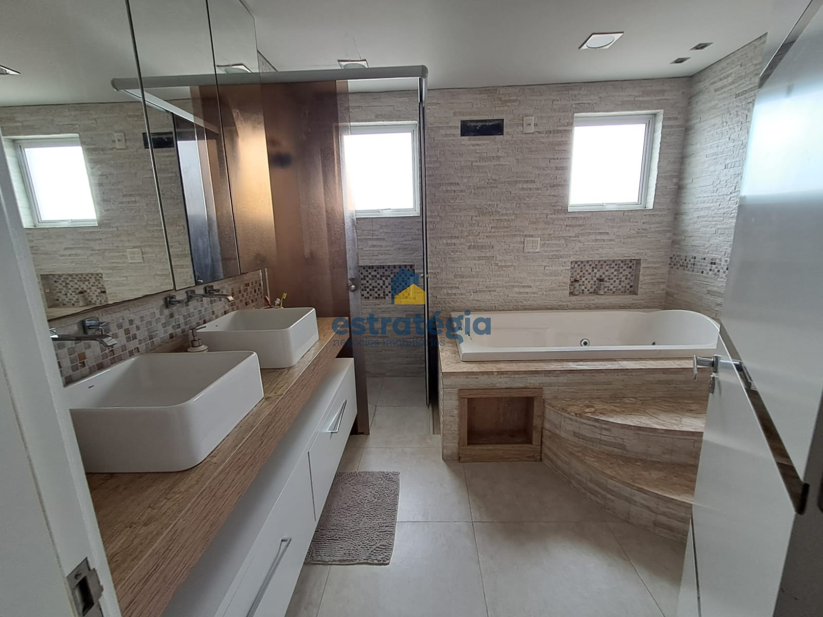 Estratégia Negócios Imobiliários