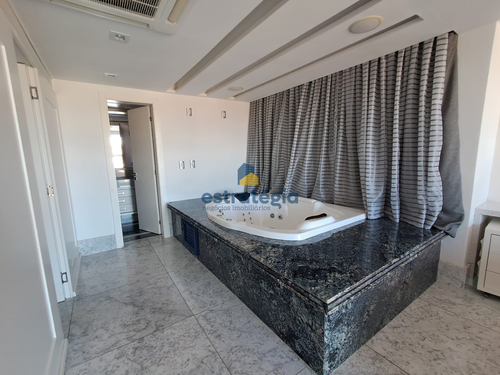 Estratégia Negócios Imobiliários
