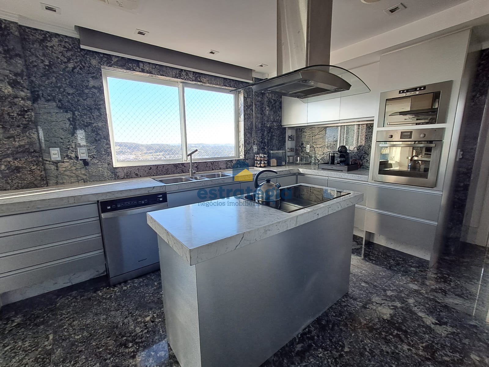 Estratégia Negócios Imobiliários